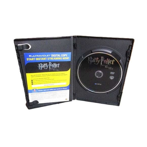 Harry Potter and the Deathly Hallows Part 2 DVD, 2011 Final Battle Fantasy Movie - Picture 2 of 3